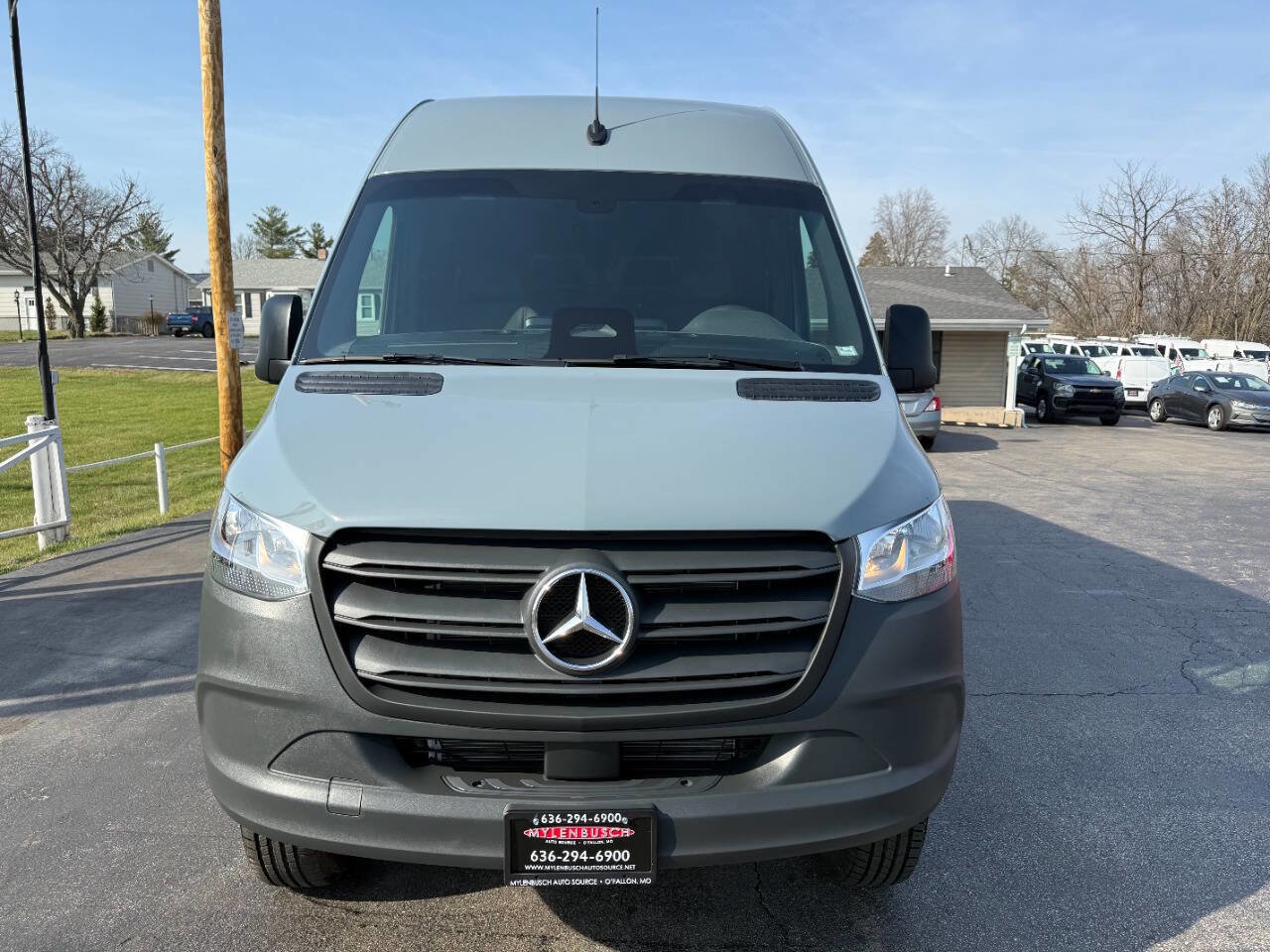 Used 2025 Mercedes-Benz Sprinter 2500 image 3