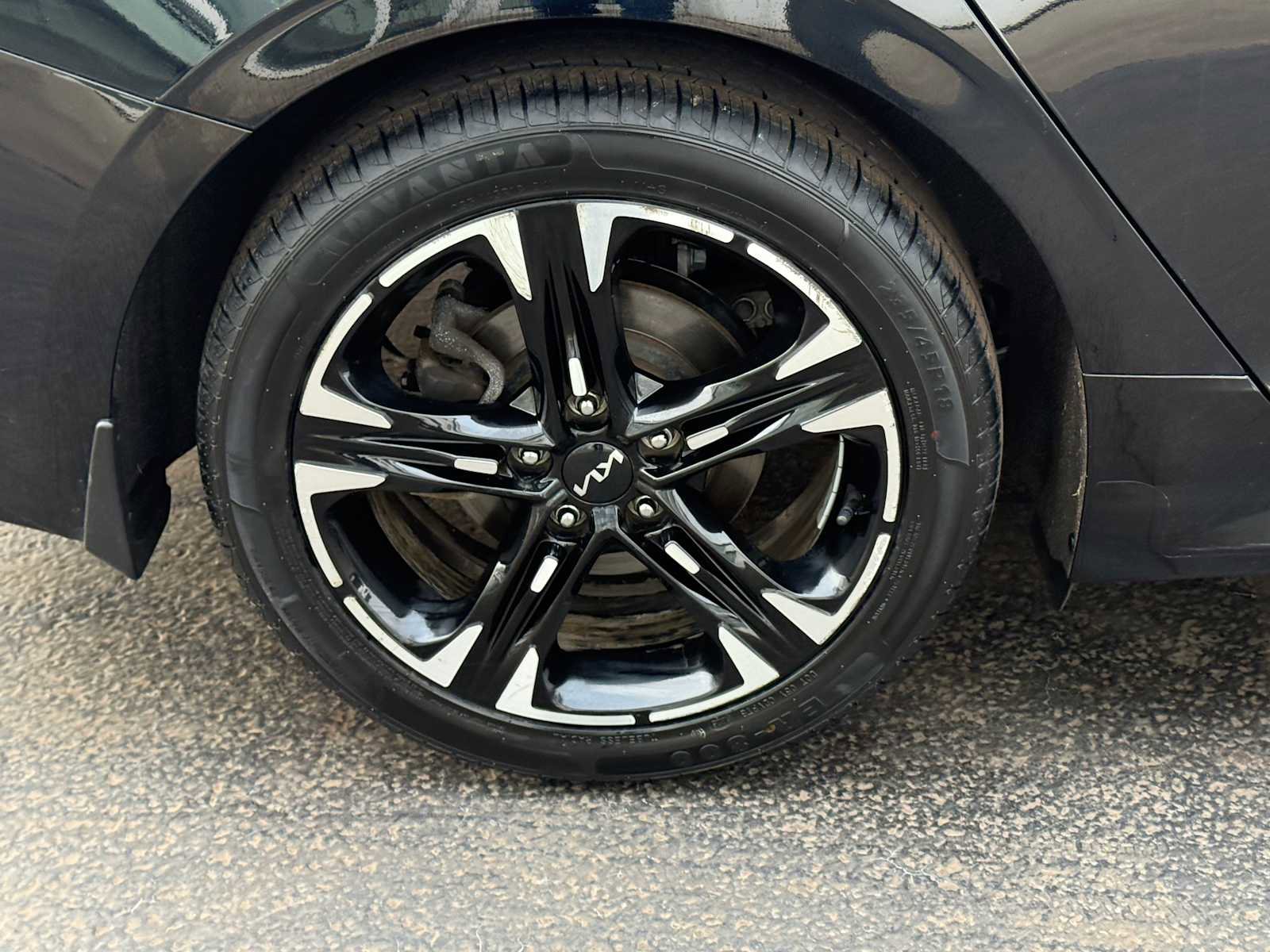 Used 2023 Kia K5 GT-Line w/ GT-Line Premium Package AWD/4WD image 8