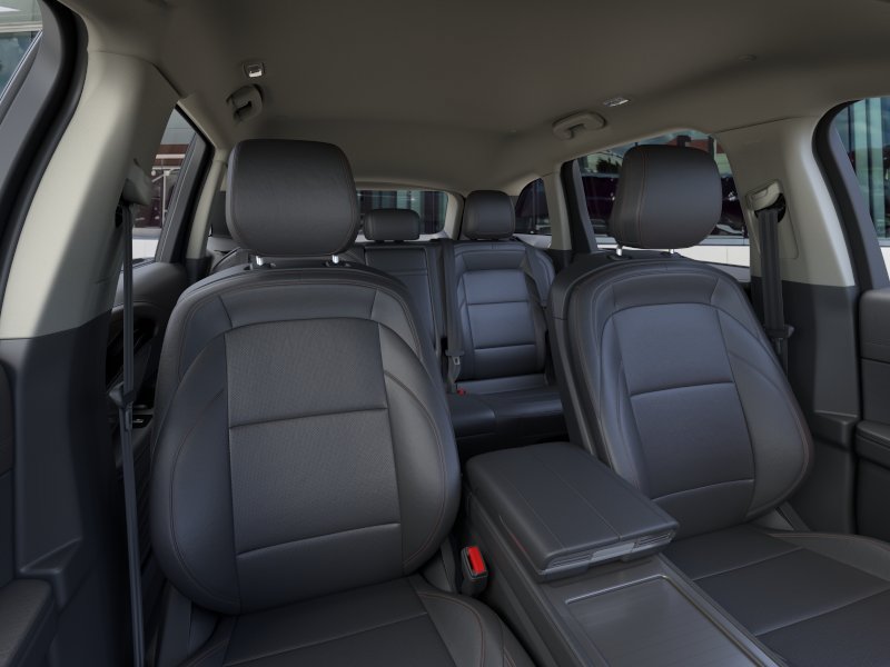New 2026 Lincoln Nautilus Premier AWD/4WD image 10