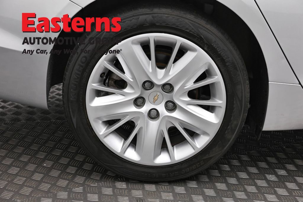 Used 2016 Chevrolet Impala LS w/ Power Convenience Package image 30