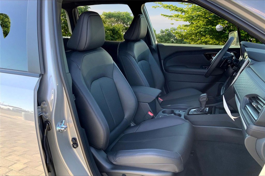 New 2025 Subaru Forester Limited image 11