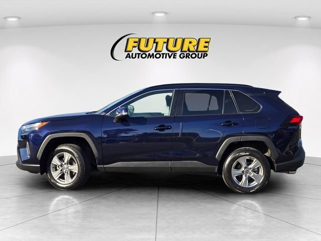 Used 2024 Toyota RAV4 XLE AWD/4WD image 9