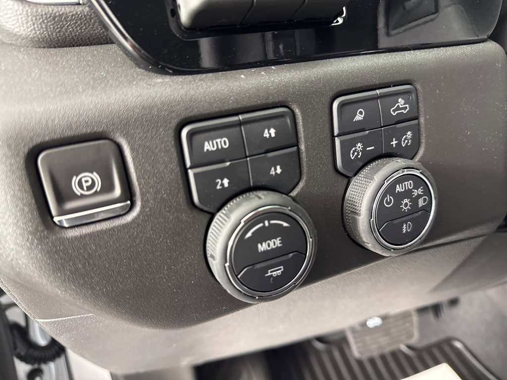 New 2025 Chevrolet Silverado 1500 LTZ w/ LTZ Premium Package image 17
