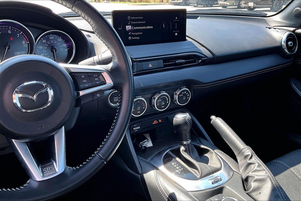 Used 2025 MAZDA MX-5 Miata RF Grand Touring RWD image 8