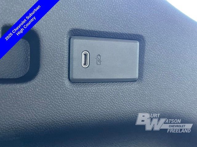 New 2025 Chevrolet Suburban High Country image 29