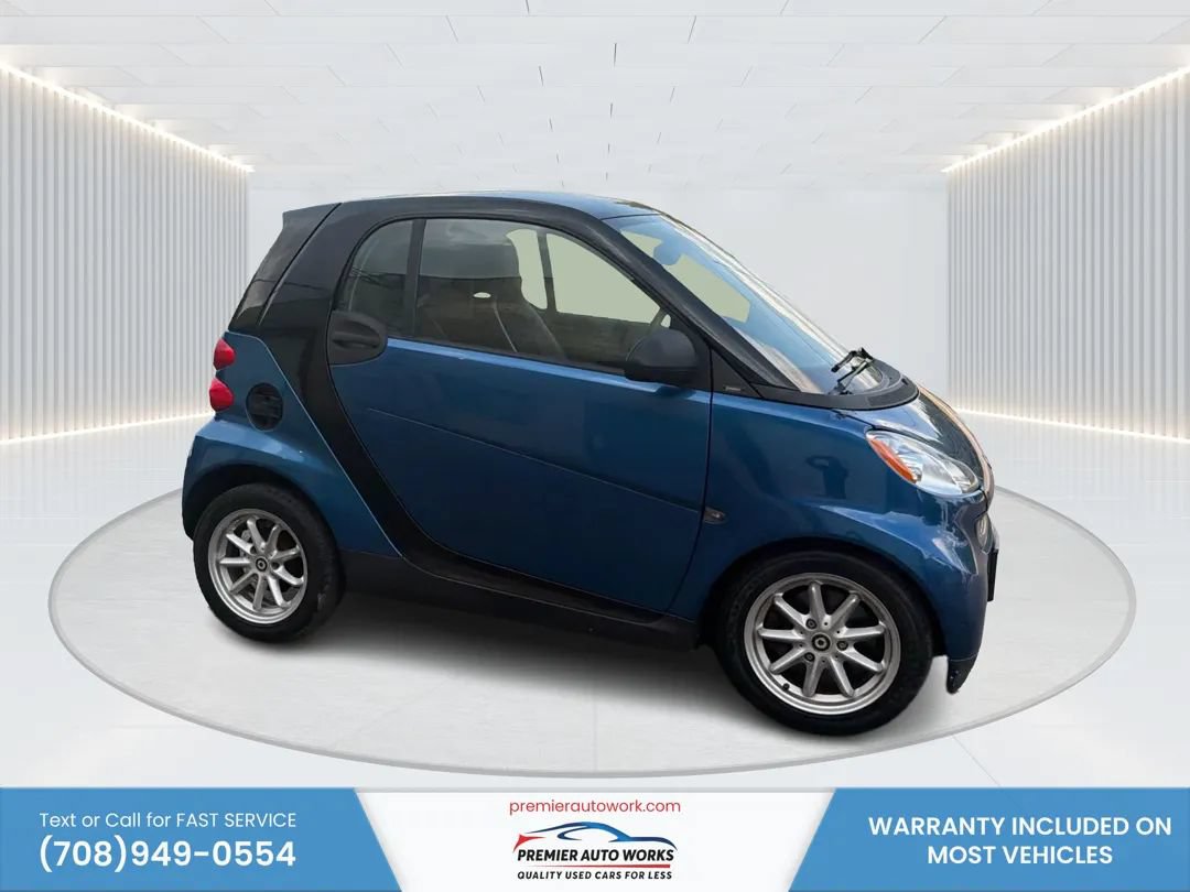 Used 2009 smart fortwo passion RWD image 8