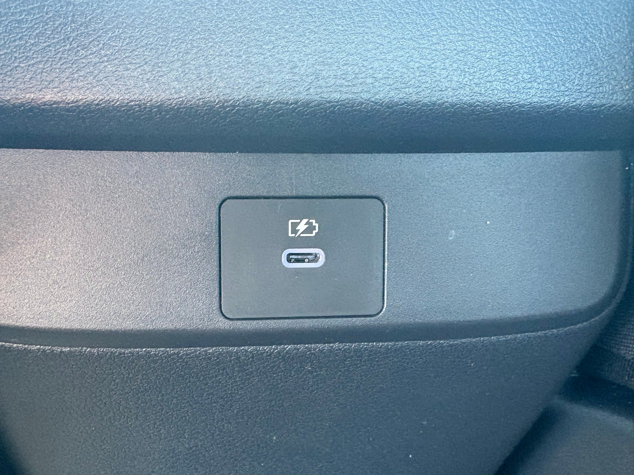 New 2027 Nissan Sentra SV w/ SV Convenience Package FWD image 25