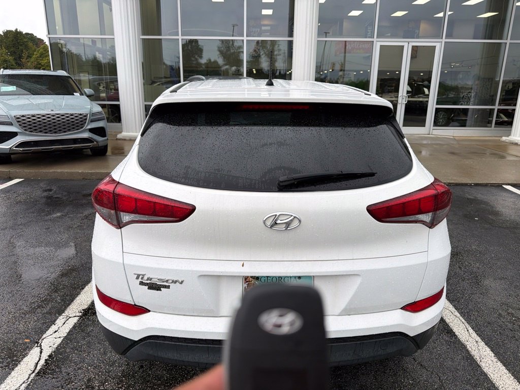 Used 2018 Hyundai Tucson SE w/ Cargo Package FWD image 4