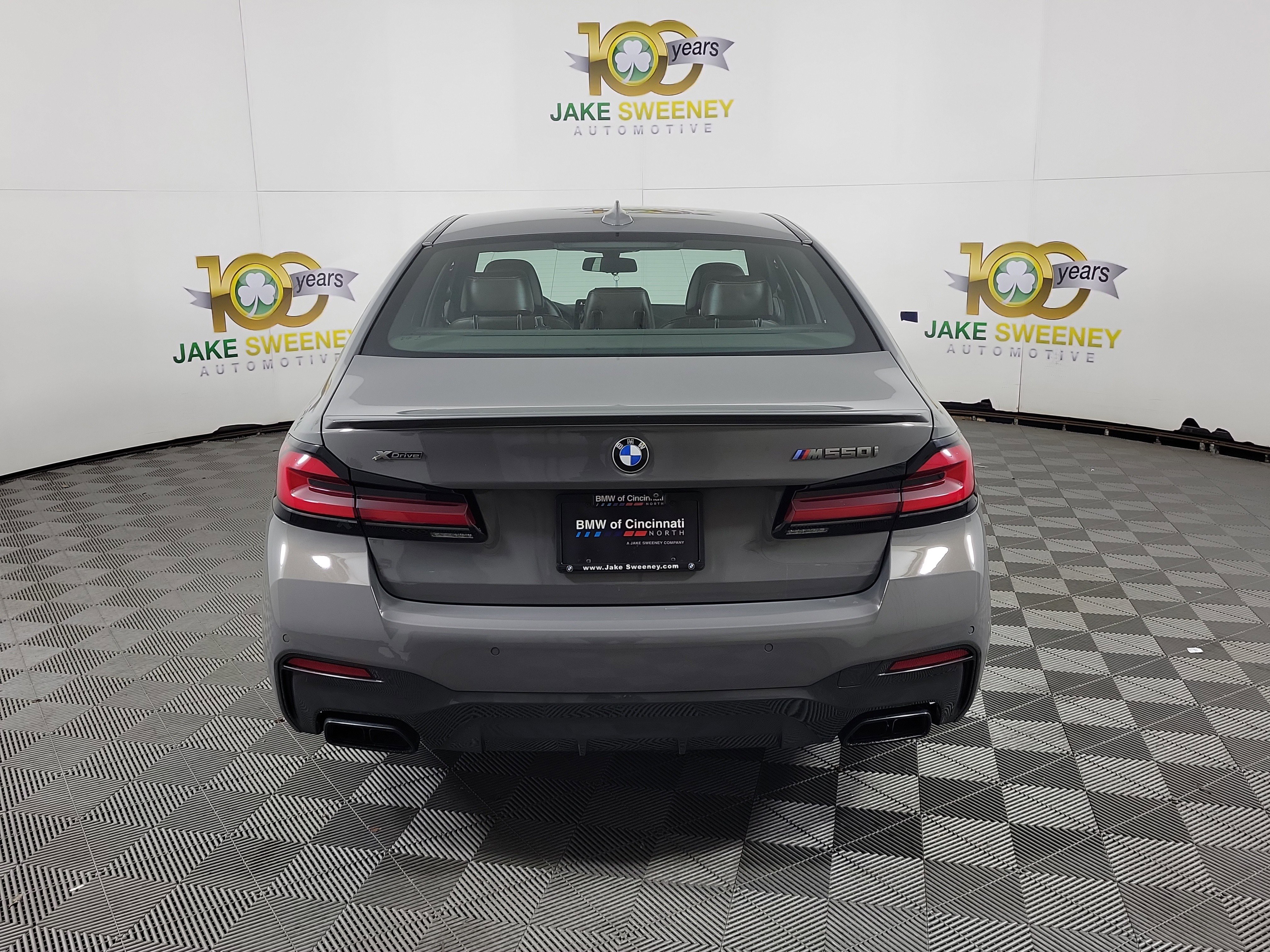 Used 2022 BMW M550i xDrive w/ Dynamic Handling Package image 6