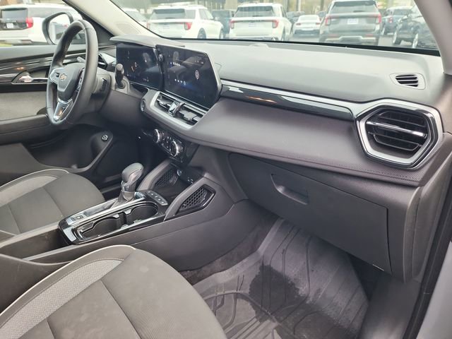 Used 2024 Chevrolet TrailBlazer LT w/ Convenience Package image 18