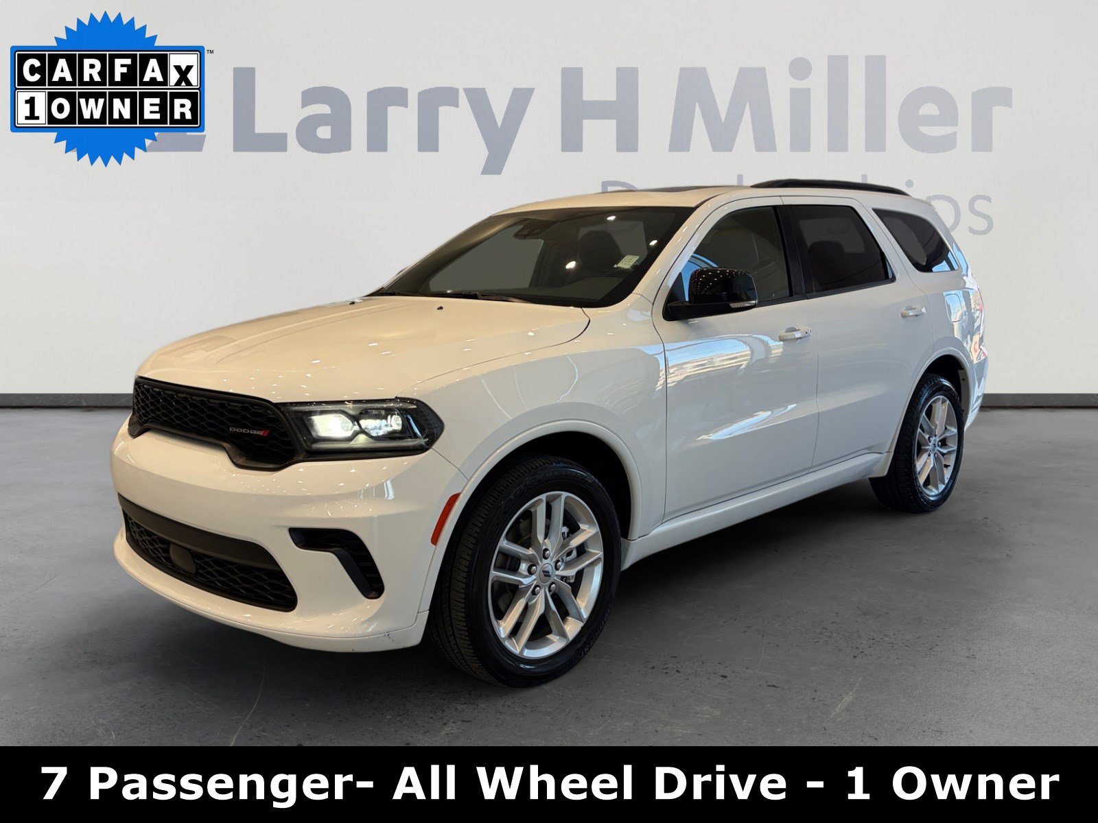 Used 2024 Dodge Durango GT AWD/4WD image 1