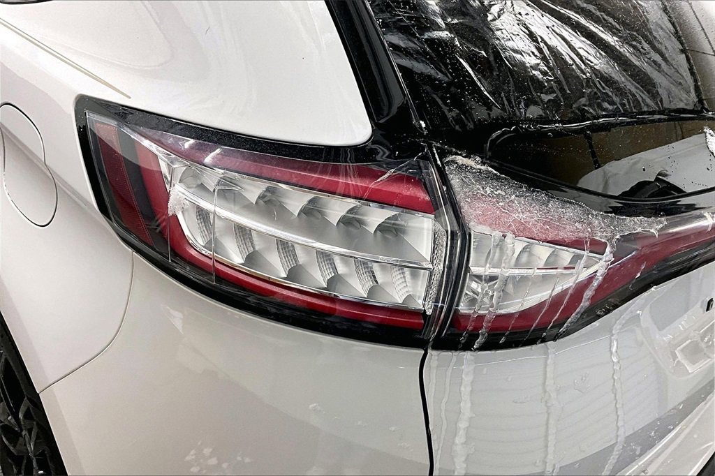 Used 2018 Ford Edge SEL w/ Equipment Group 201A image 31