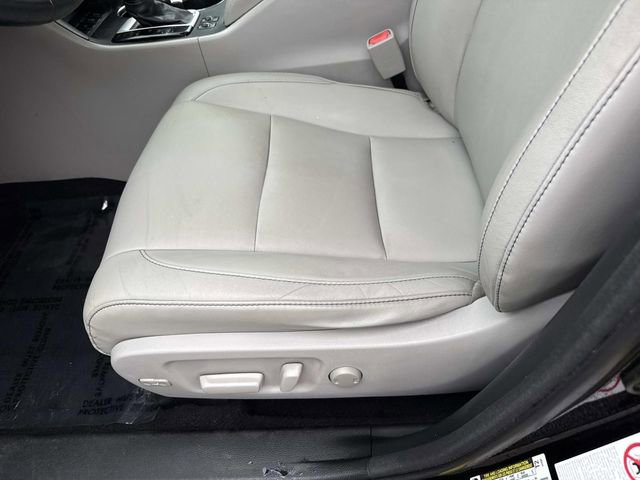 Used 2015 Toyota Highlander XLE image 15