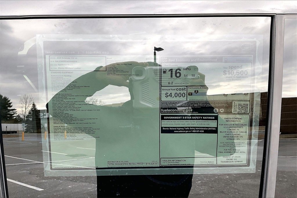 New 2025 Land Rover Defender 110 V8 image 14