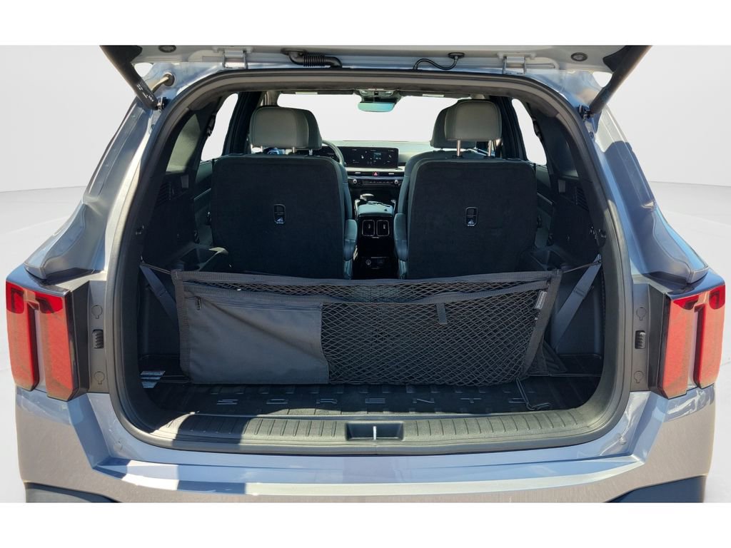 Used 2024 Kia Sorento SX Prestige w/ Sage Leather Package AWD/4WD image 10