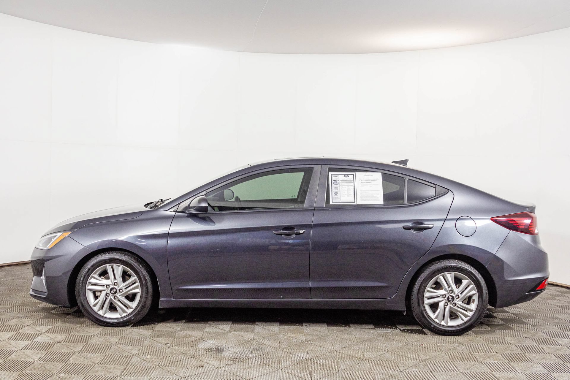 Used 2020 Hyundai Elantra Value Edition FWD image 19