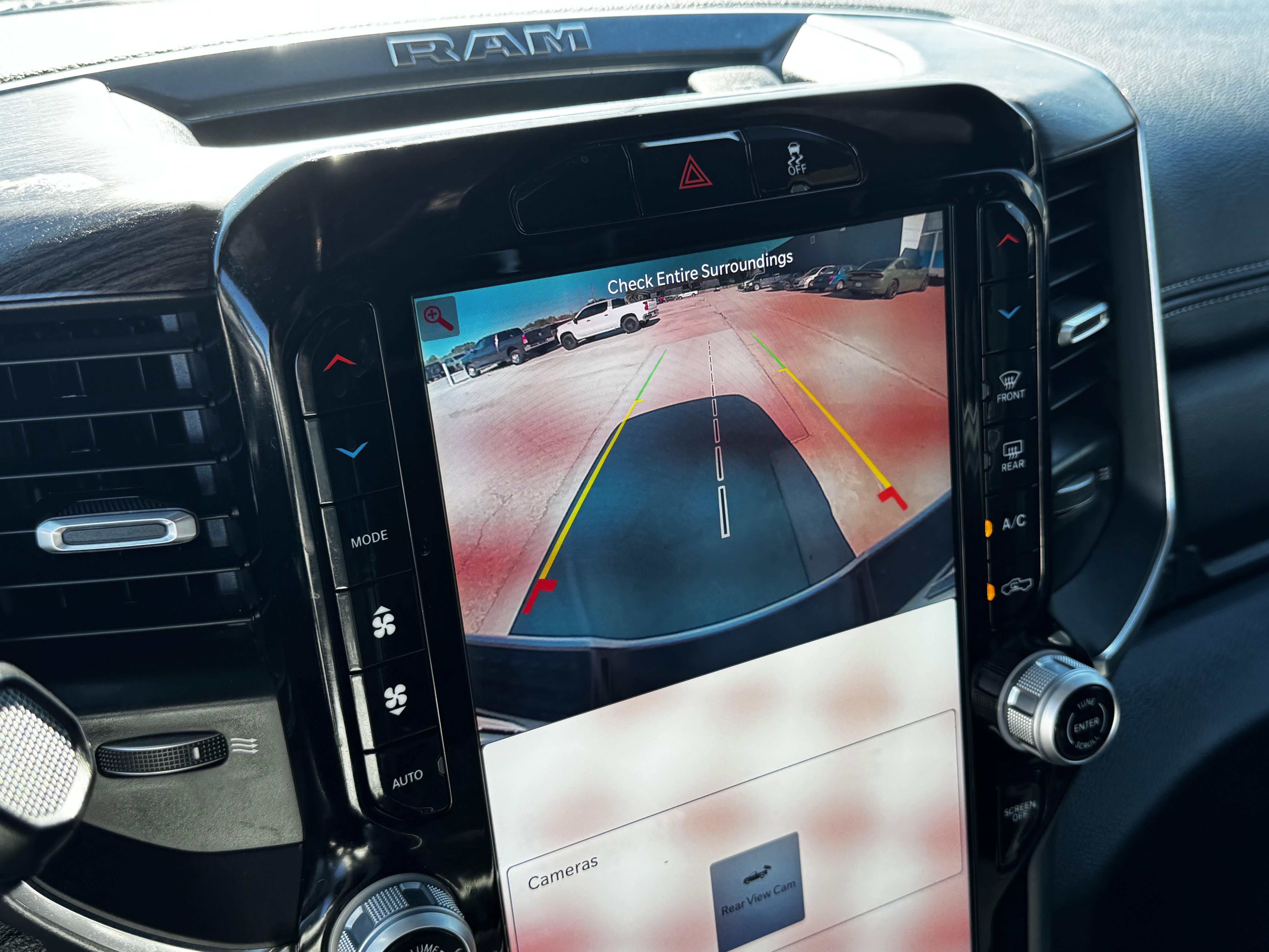 Used 2025 RAM 2500 Laramie image 22