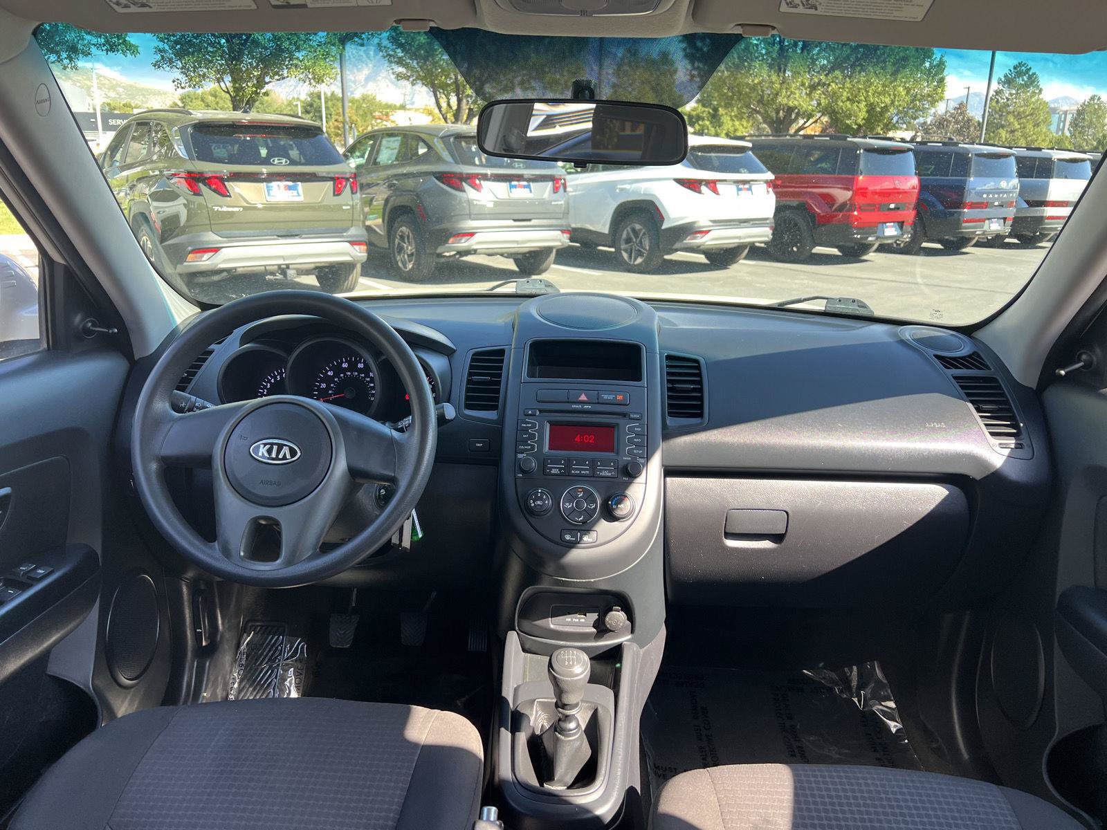 Used 2012 Kia Soul FWD image 23
