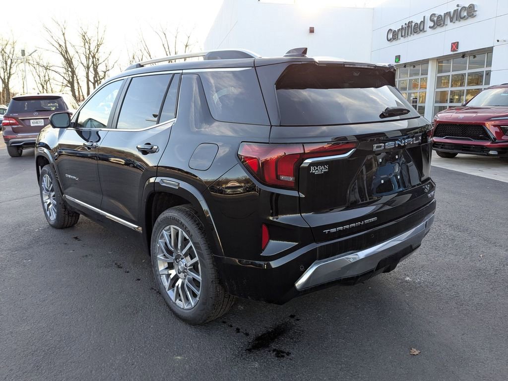 New 2026 GMC Terrain Denali w/ LPO, Floor Liner Package image 6