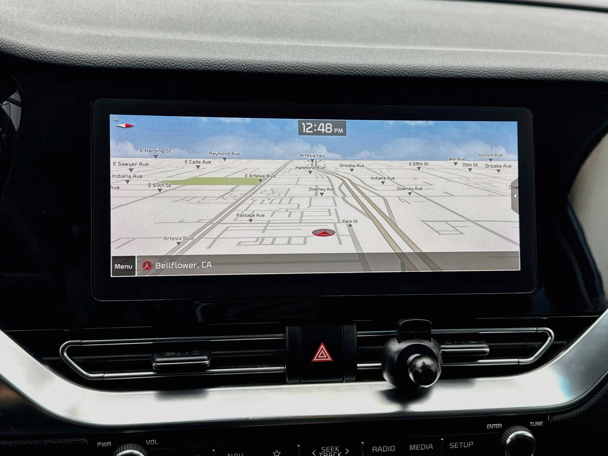 Used 2022 Kia Niro EX Premium FWD image 9