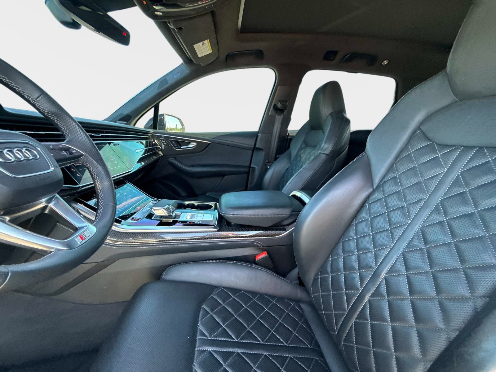 Used 2023 Audi SQ7 Prestige w/ Sport Package AWD/4WD image 24