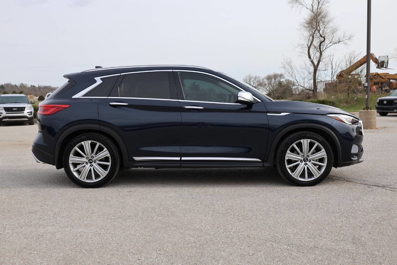 Used 2021 INFINITI QX50 Sensory w/ Accent Package image 7