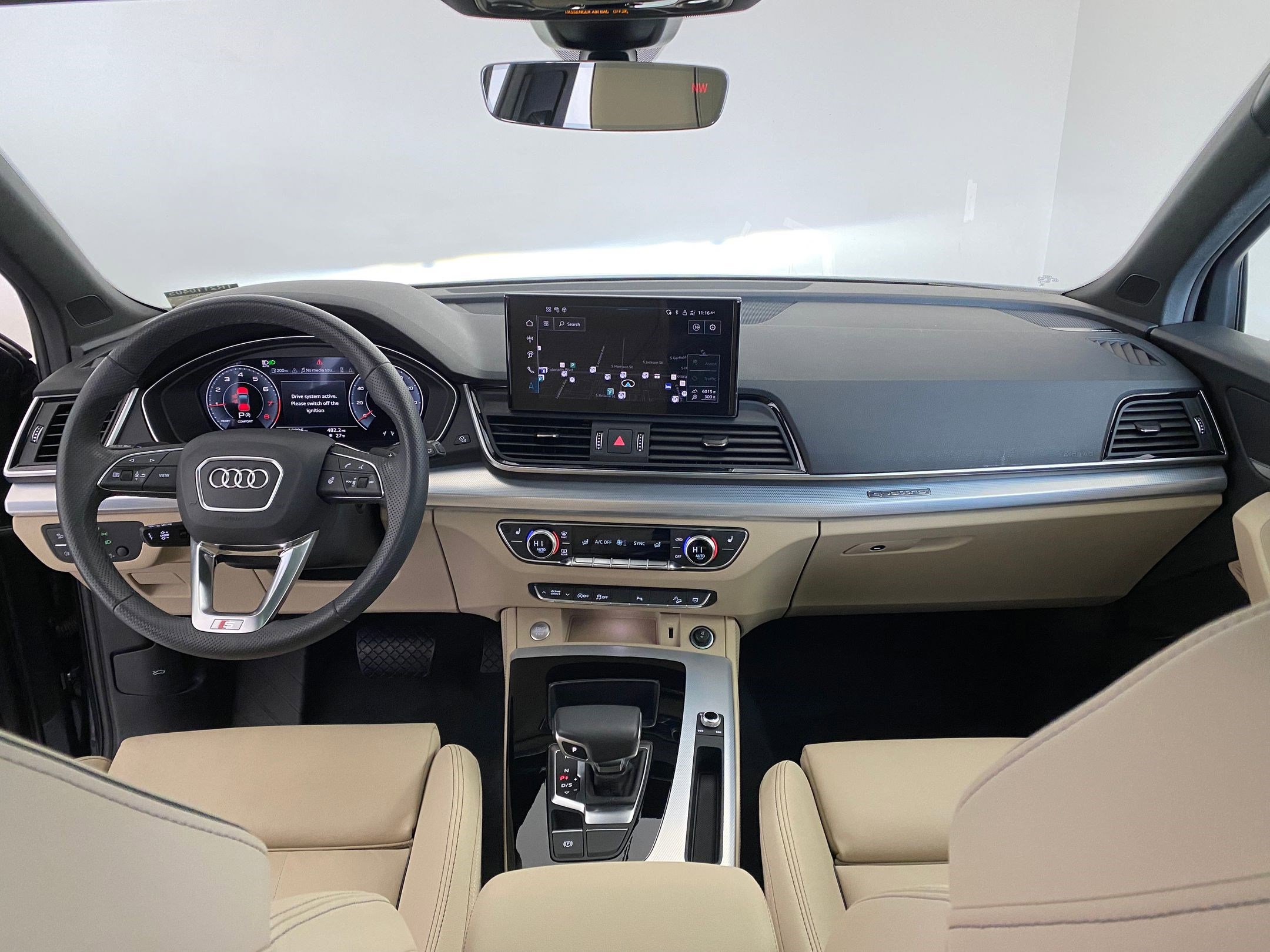 Used 2024 Audi Q5 2.0T Premium Plus w/ Premium Plus Package image 16