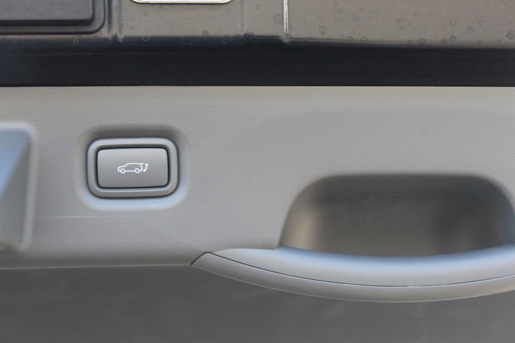 Used 2025 Hyundai Ioniq 5 Limited image 11