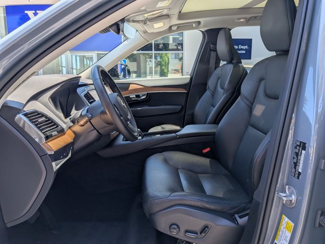Used 2023 Volvo XC90 T8 Plus w/ Protection Package Premier AWD/4WD image 17