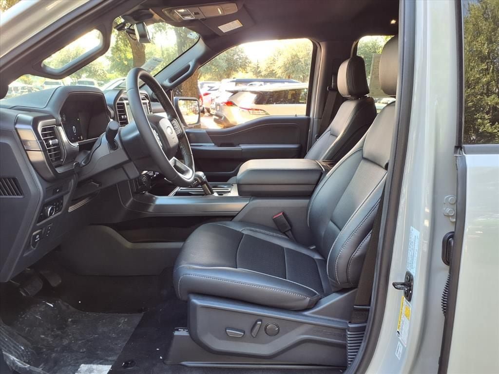 New 2026 Ford F150 Lariat w/ Equipment Group 501A Mid AWD/4WD image 19