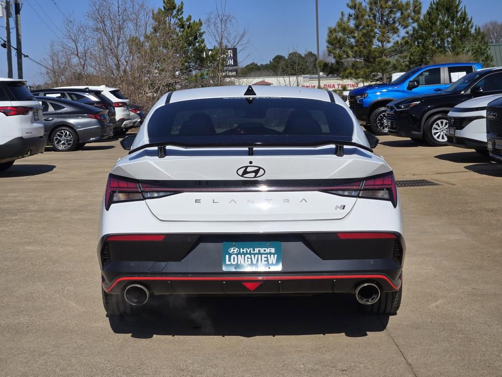 Used 2025 Hyundai Elantra N image 4