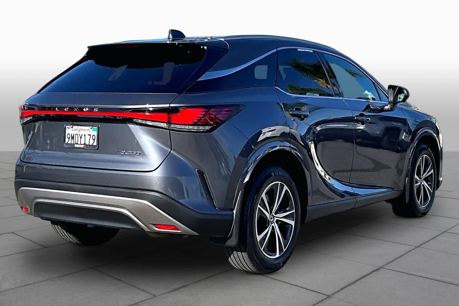 Used 2024 Lexus RX 350 Premium w/ Convenience Package FWD image 12