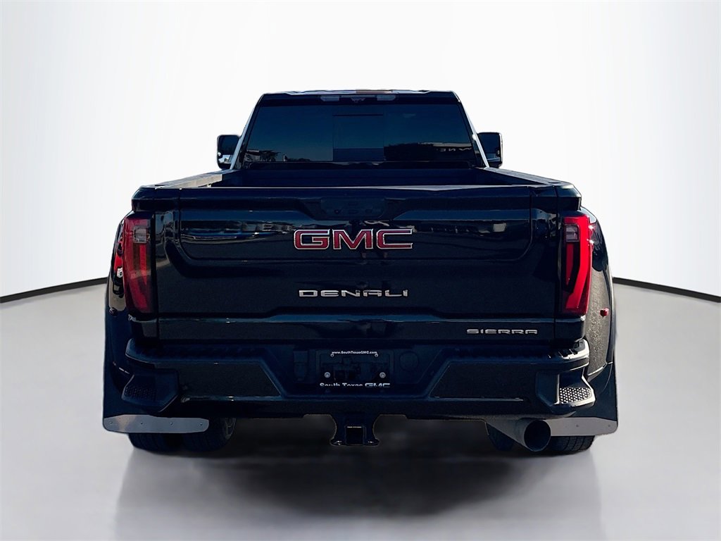 Used 2024 GMC Sierra 3500 Denali w/ Denali Reserve Package image 6