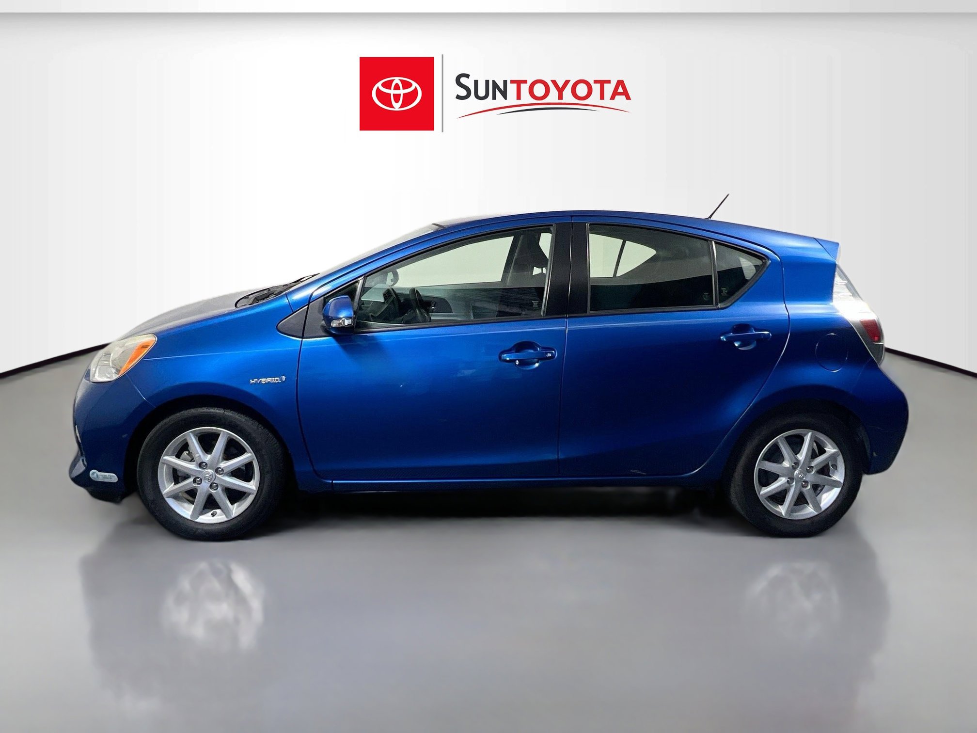 Used 2012 Toyota Prius C Three FWD image 6