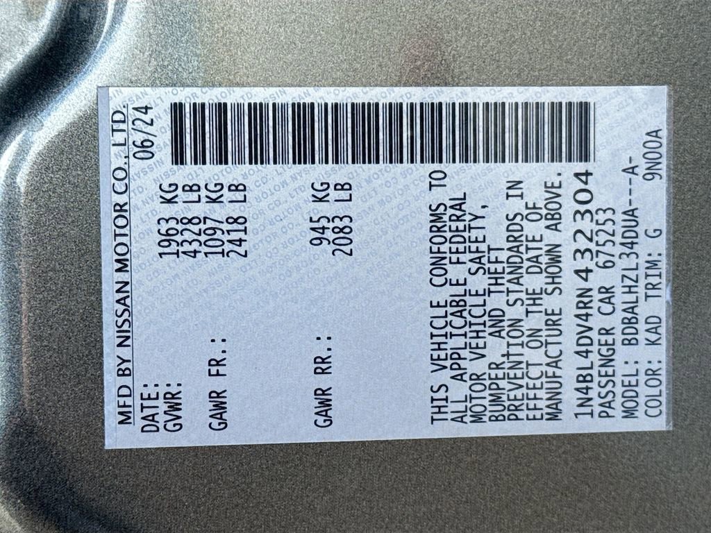 Used 2024 Nissan Altima 2.5 SV FWD image 22