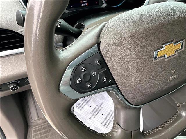 Used 2020 Chevrolet Traverse Premier w/ LPO, Floor Liner Package FWD image 19