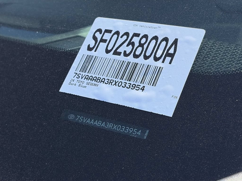 Used 2024 Toyota Sequoia Capstone AWD/4WD image 33