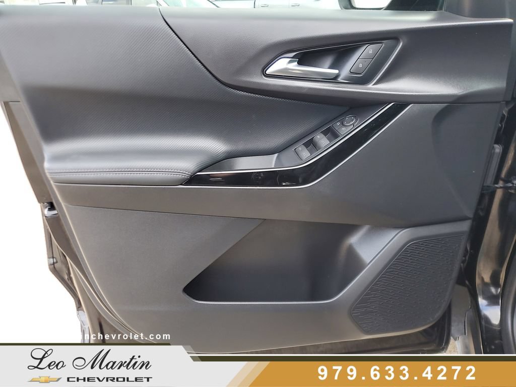 Used 2026 Chevrolet Equinox LT FWD image 15