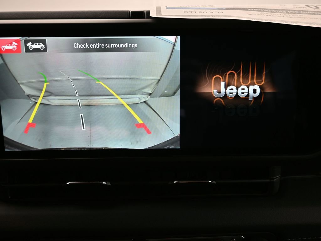 New 2025 Jeep Wrangler Unlimited Sahara AWD/4WD image 27