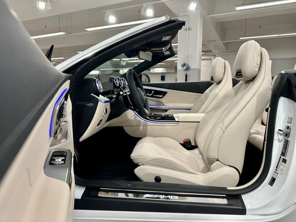 New 2026 Mercedes-Benz CLE 53 AMG 4MATIC Cabriolet image 4