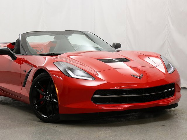 Used 2015 Chevrolet Corvette Stingray w/ 2LT Preferred Equipment Group image 2