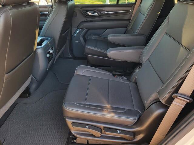 Used 2022 GMC Yukon Denali image 34