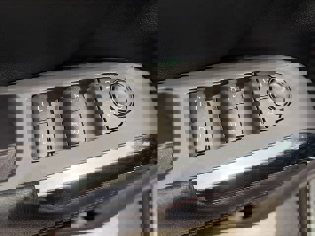 New 2026 Chevrolet Traverse Z71 w/ LPO, Floor Liner Package image 9