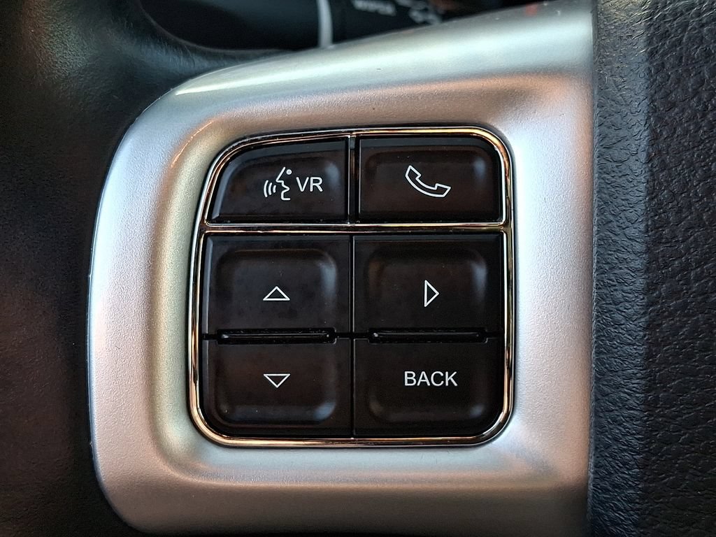 Used 2014 Dodge Charger SXT Plus AWD/4WD image 25