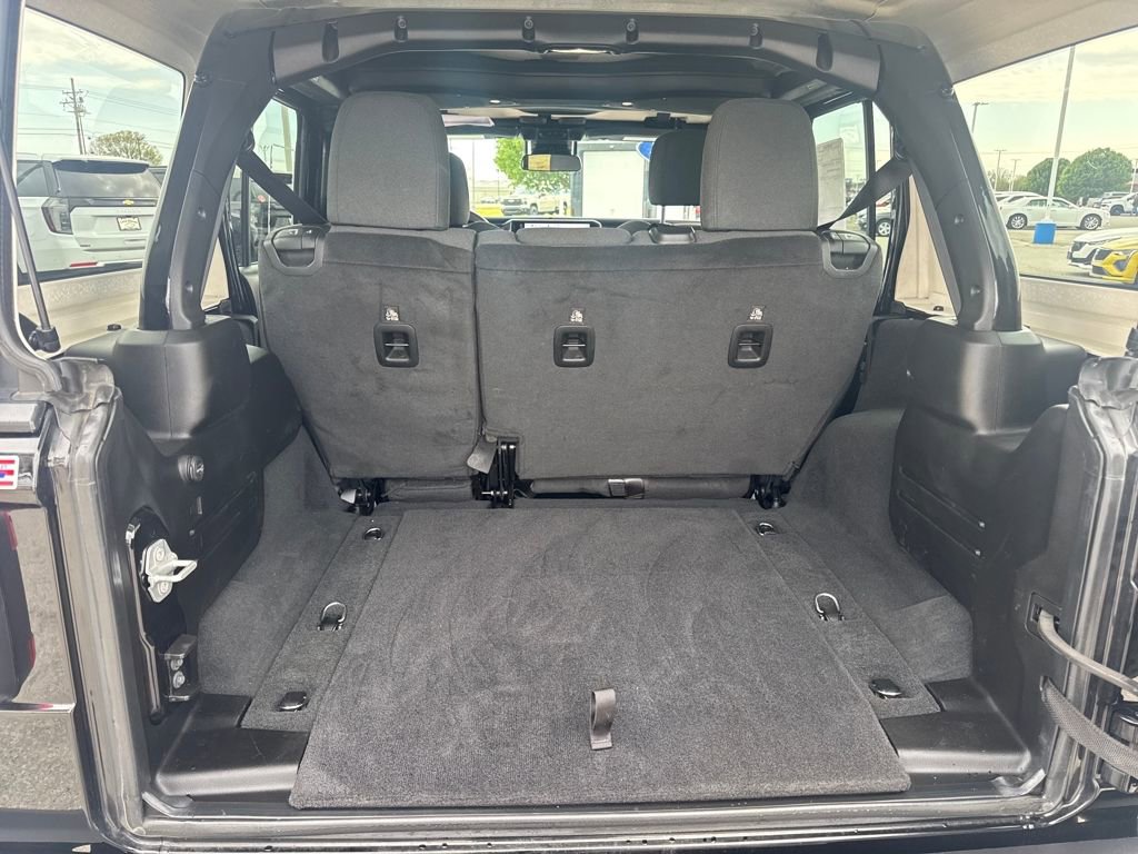 Used 2024 Jeep Wrangler Unlimited Rubicon image 6