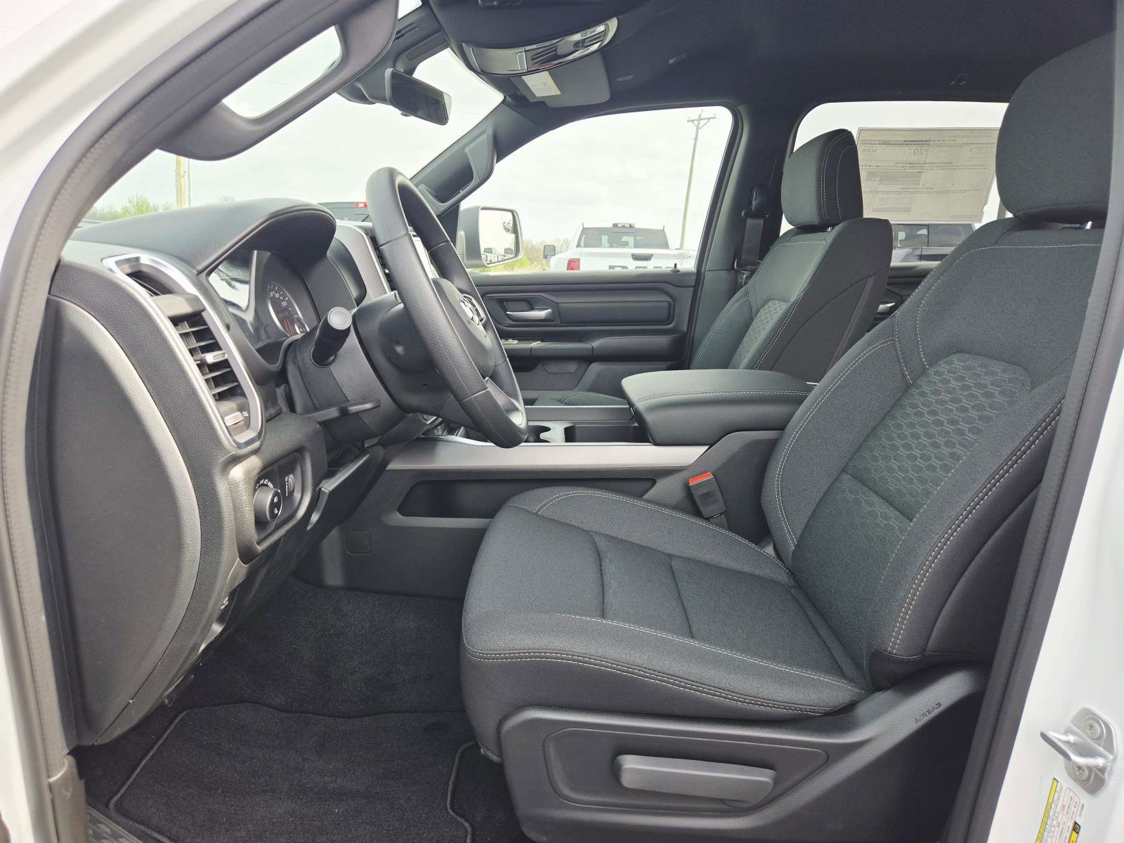 New 2026 RAM 1500 Express AWD/4WD image 11