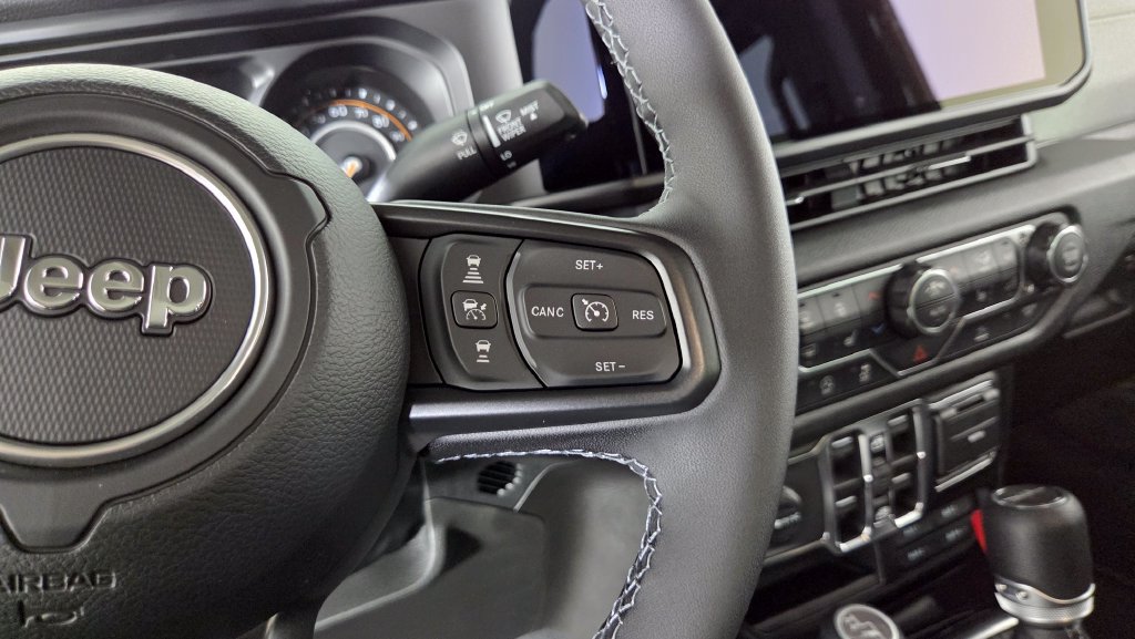 New 2026 Jeep Gladiator Sport AWD/4WD image 14