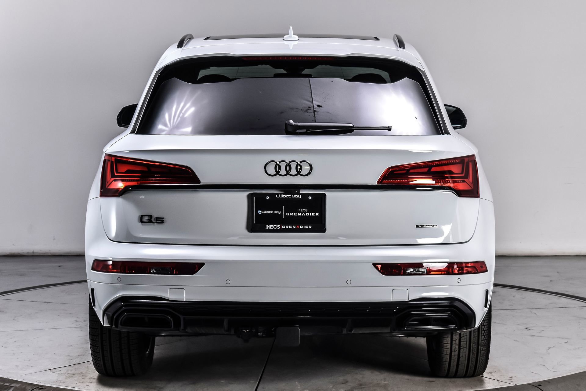 Used 2025 Audi Q5 e Premium Plus w/ Premium Plus Package AWD/4WD image 5