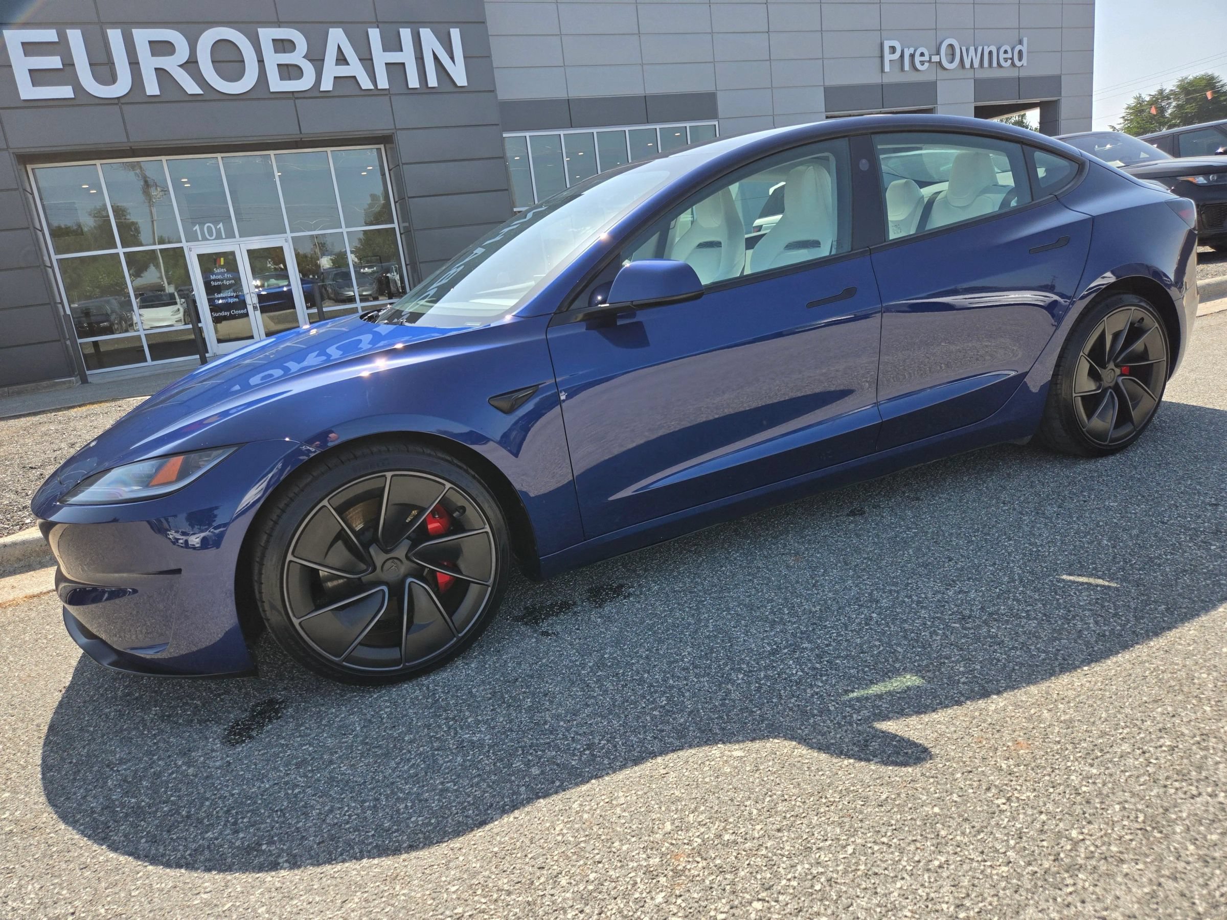 Used 2024 Tesla Model 3 Performance AWD/4WD image 26