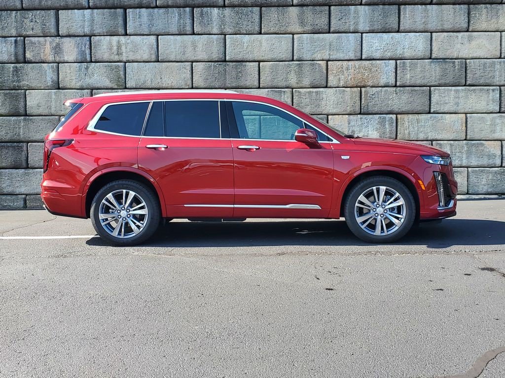 Certified 2024 Cadillac XT6 Premium Luxury AWD/4WD image 7